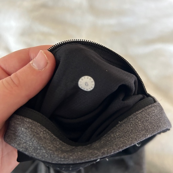 Lululemon capri leggings - Picture 4 of 6